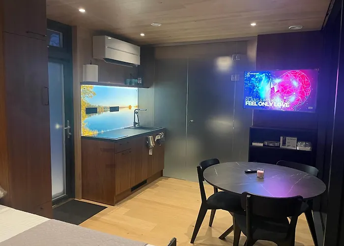 Peegelmaja Lodge Otepää